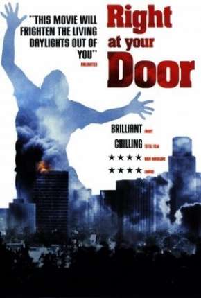 Pôster de Toque de Recolher - Right at Your Door (2006)